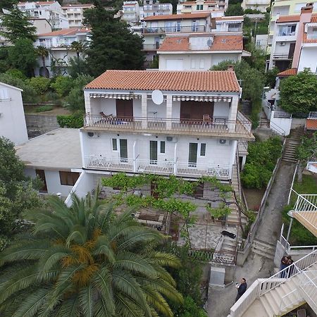 Stanicicke Apartments Baška Voda Екстериор снимка