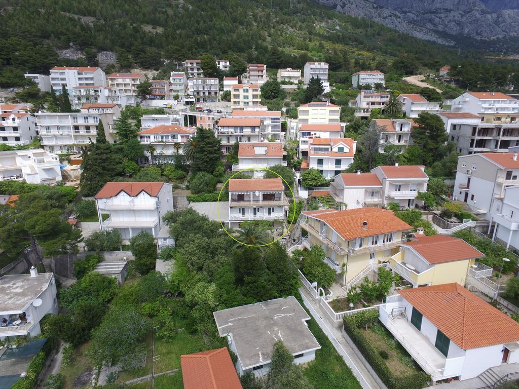 Stanicicke Apartments Baška Voda Екстериор снимка